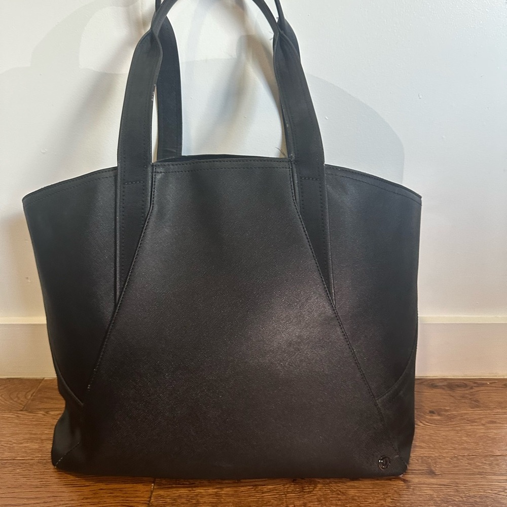 lululemon athletica Black Tote Bag